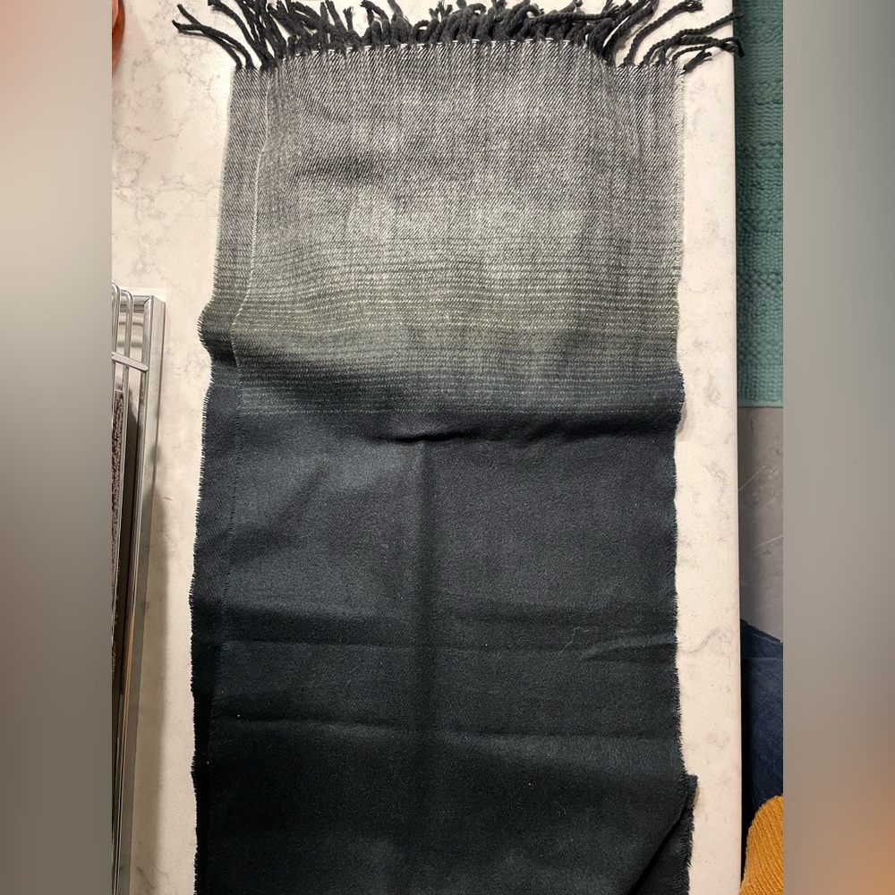 Toque/Scarf Set - Picture 2 of 3